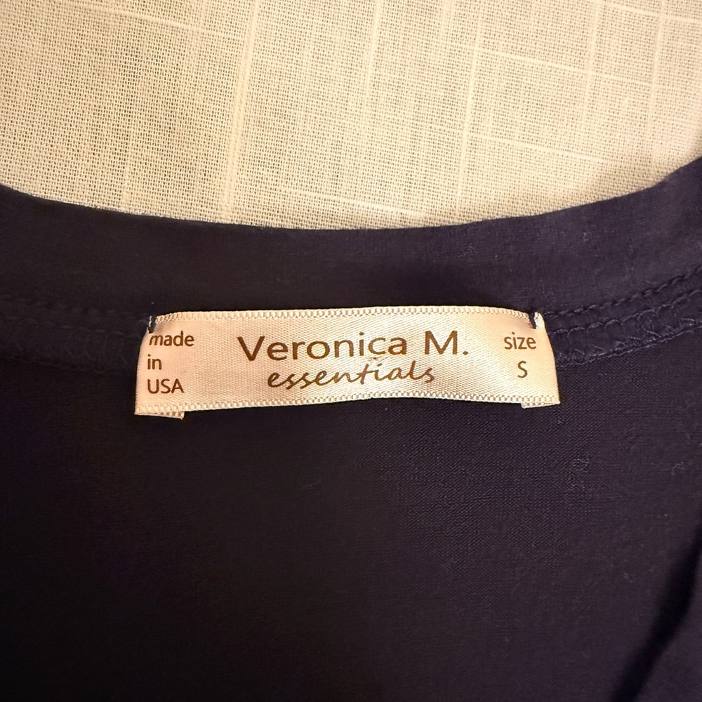 Veronica M. essentials shirt navy blue size Small - Picture 4 of 7
